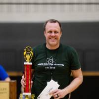 MSO 2025 Coach with trophy Smile